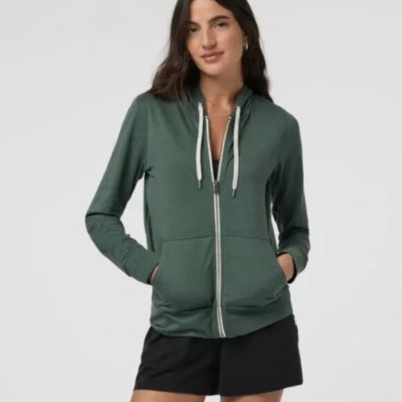 Vuori Women's Halo Performance Hoodie in Marsh - XS - Picture 1 of 10